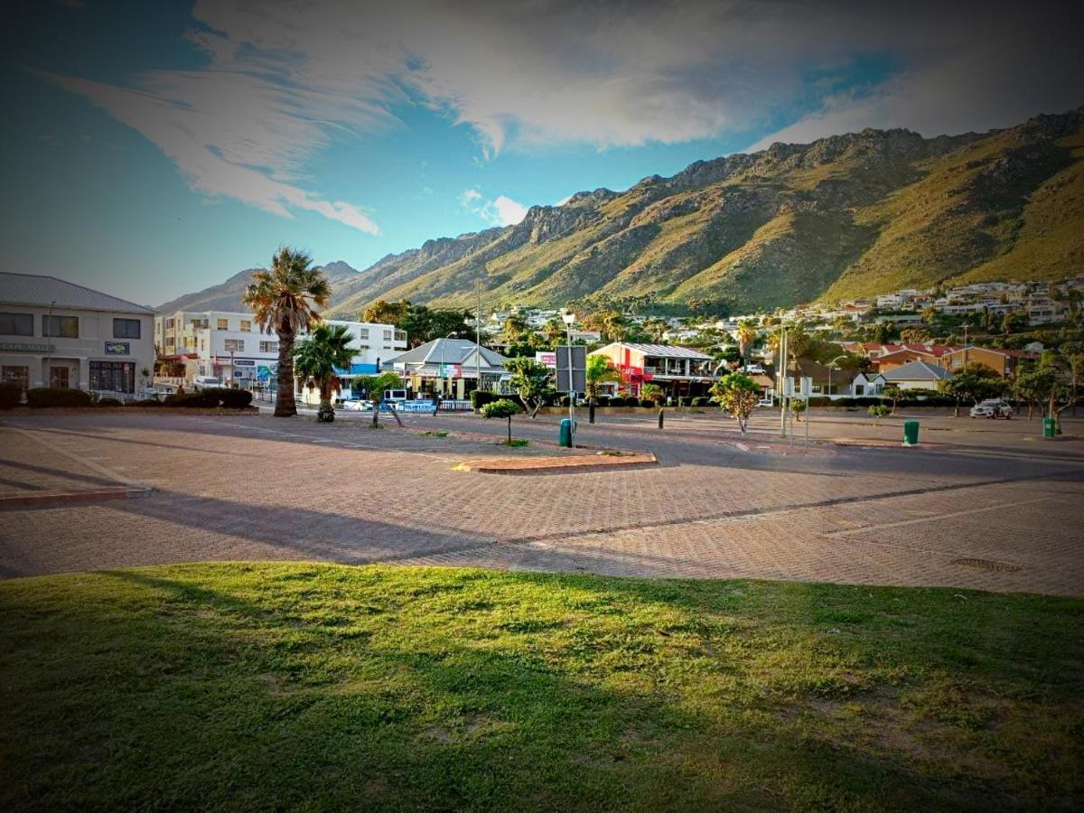 Bay-Side Apartment, Gordon'S Bay Bagian luar foto